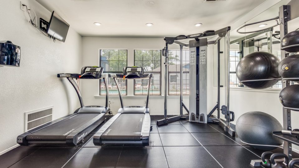 The Huxley Apartments 14 300aa756074b02fd4712a7137adb45ac
