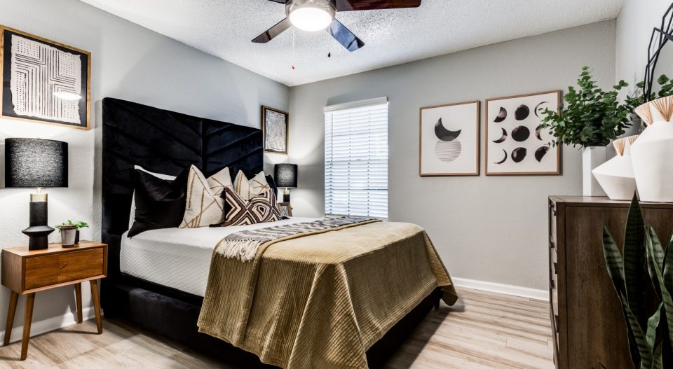 Apartments in Garland, TX The Huxley