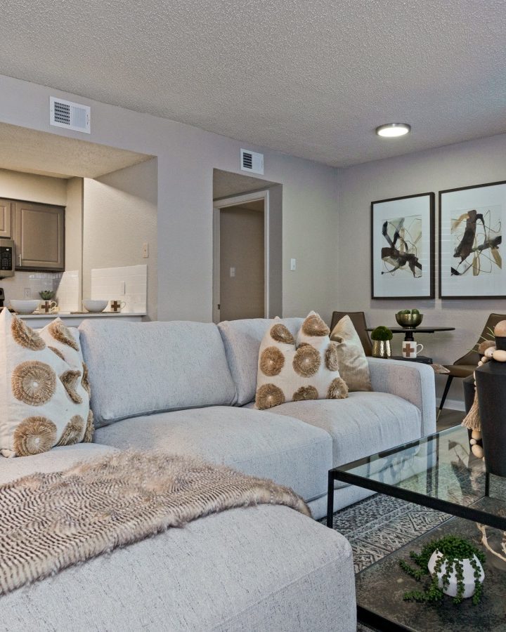 Luxury Apartments for Rent in Garland, TX The Huxley
