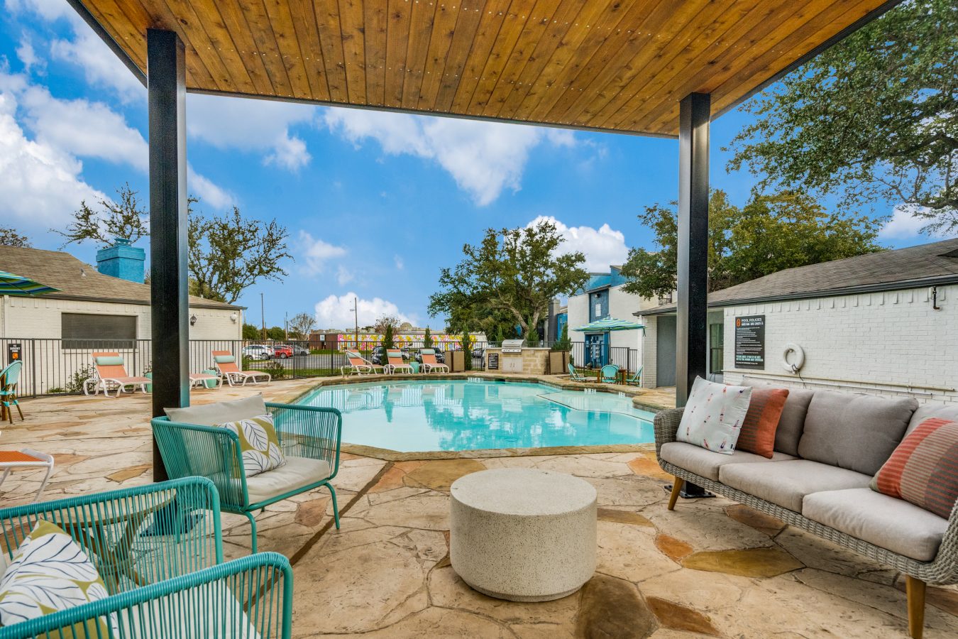 Apartments in Garland, TX The Huxley